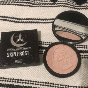 Jeffree star X manny mua highlighter